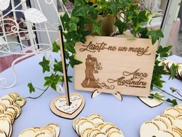 Guestbook personalizat din lemn pentru nunta - AD1010