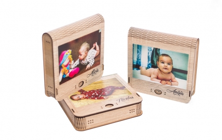 Cutie stick USB pentru botez personalizata cu nume si fotografie - CS1017